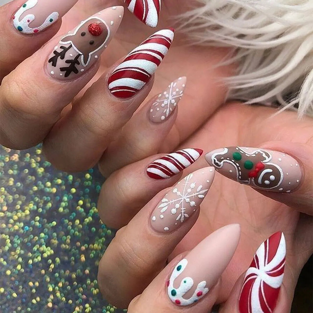 Christmas Press-On Nails