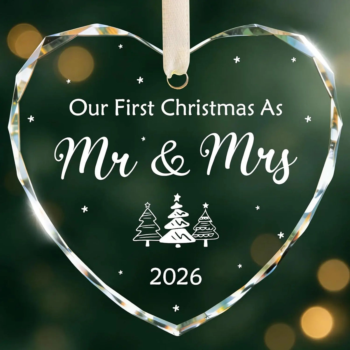 First Christmas Married Ornament 2026 Crystal Glass Mr and Mrs Gift Heart-shaped keepsake for newlyweds bridal showers Christmas