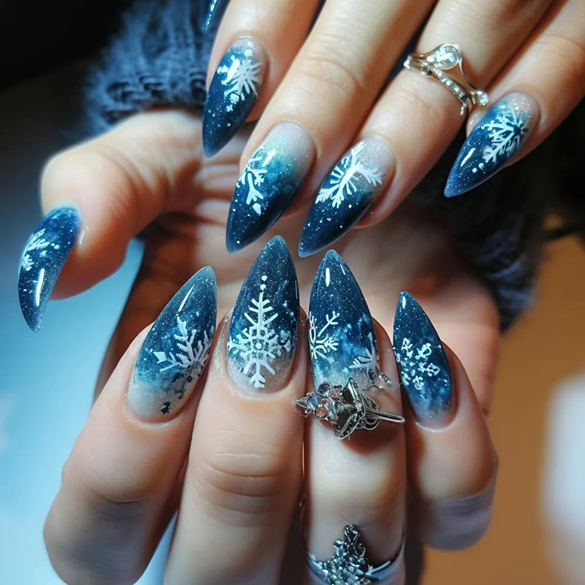 Christmas Press-On Nails