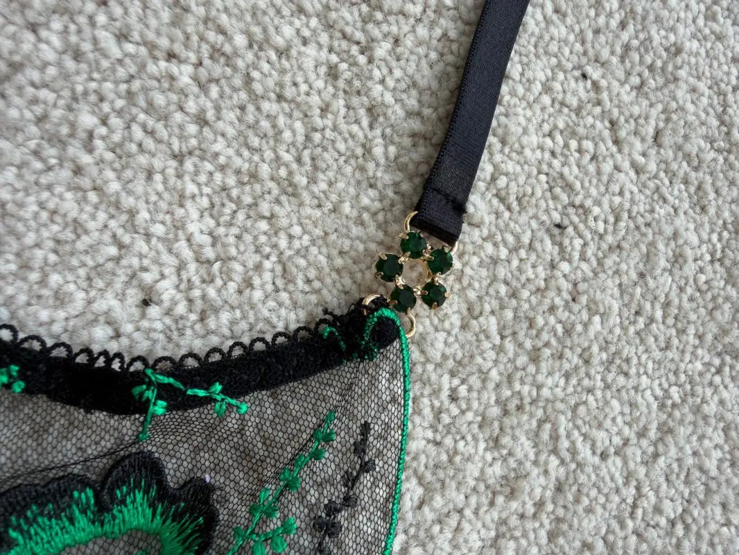 3Pcs Women Elegant Green Floral Embroidered Lace Lingerie Set Underwire Bra Garter Belt T‑back Panty Vintage Intimate Under wear