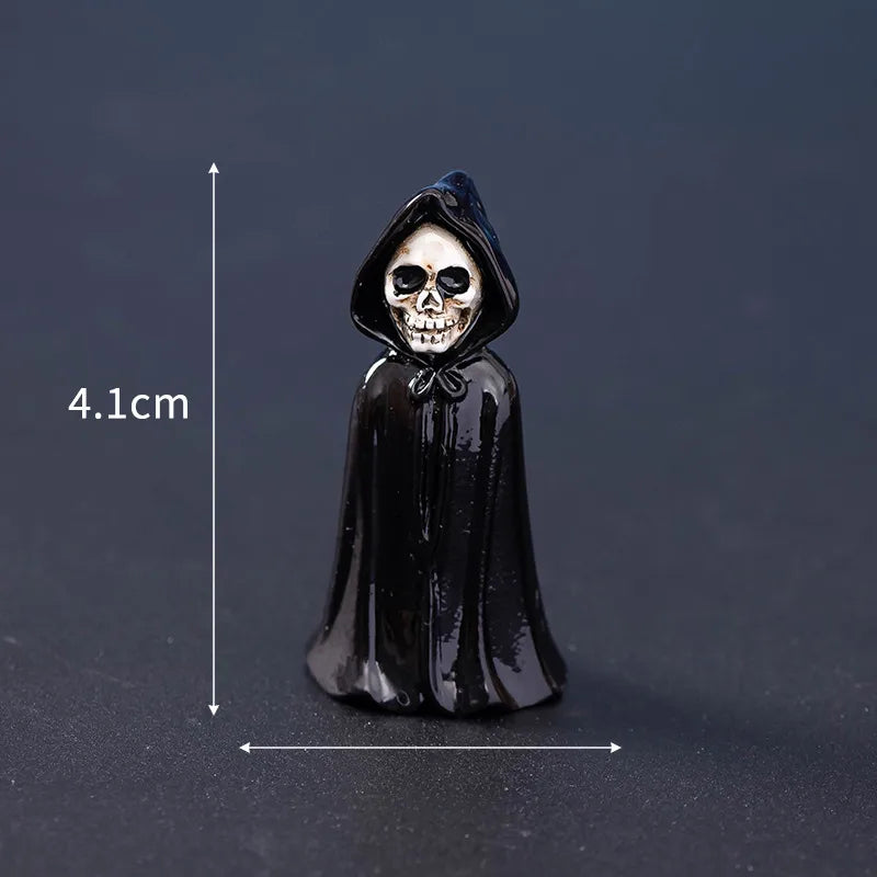 Halloween small ornaments skull mummy resurrection ghost festival horror resin ornaments home desktop creative decoration