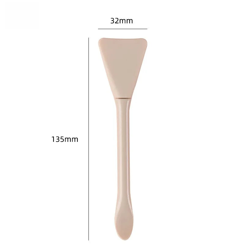 Mask Brushes Made of Silica Gel for Smooth and Easy Application of Facial Masks