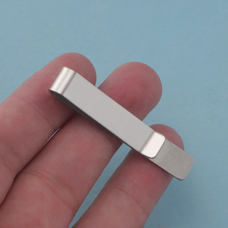 simple style commute solid color stainless steel men's lavalier
